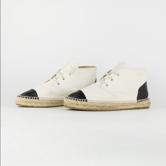 Chanel Leather Cap Toe Bootie - Picture 2 of 8